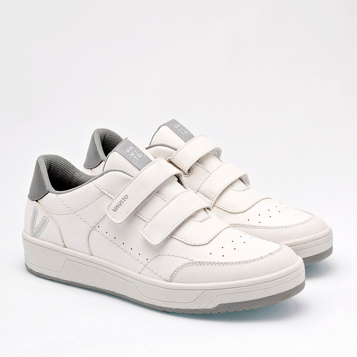 Tenis escolar  para Joven marca Vavito Blanco cod. 129004