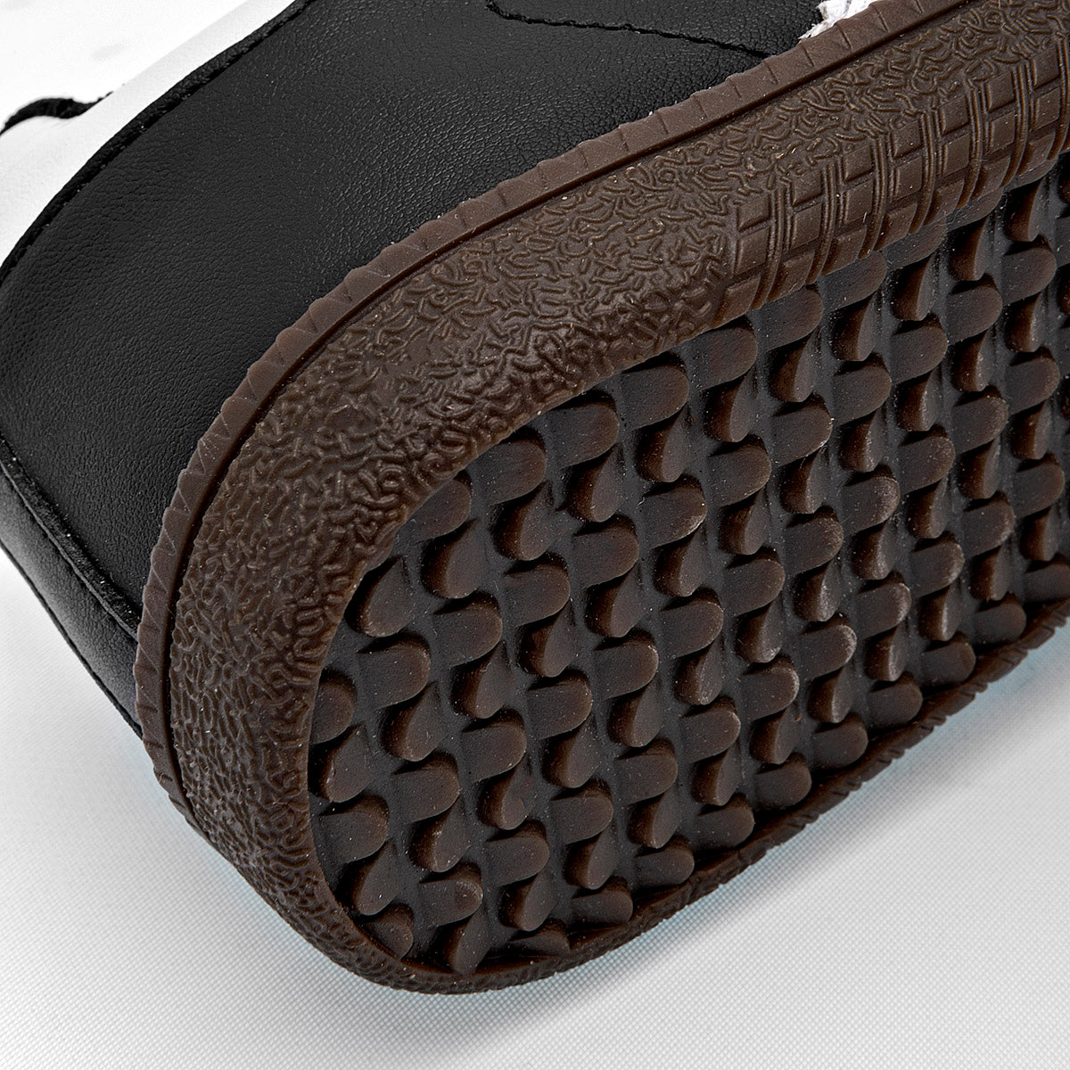 Pakar.com | Tienda online | Calzado Escolar | Tenis urbano Apoort para hombre joven | Regreso a clases | Vacaciones de Verano