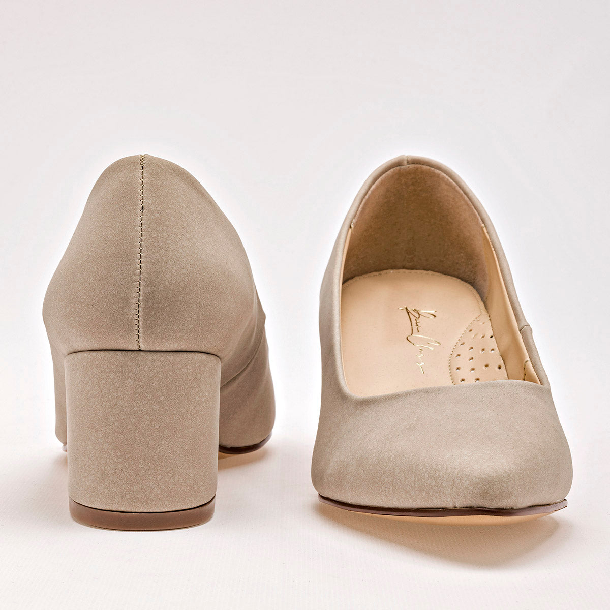 Zapatilla para mujer marca Been Class Beige cod. 129112