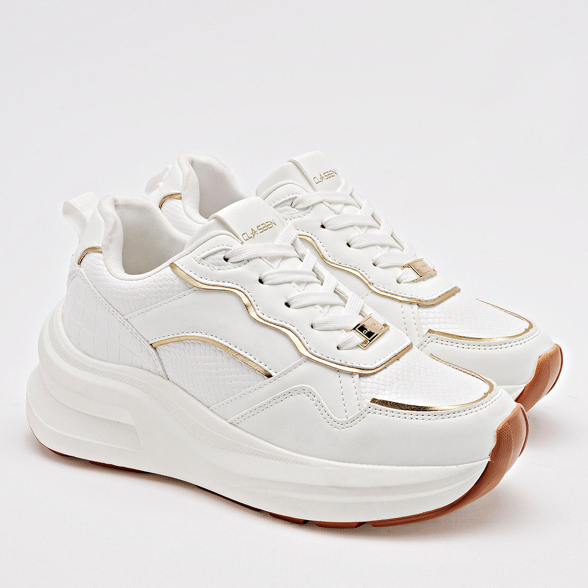 Tenis escolar para joven marca Clasben Blanco cod. 129134