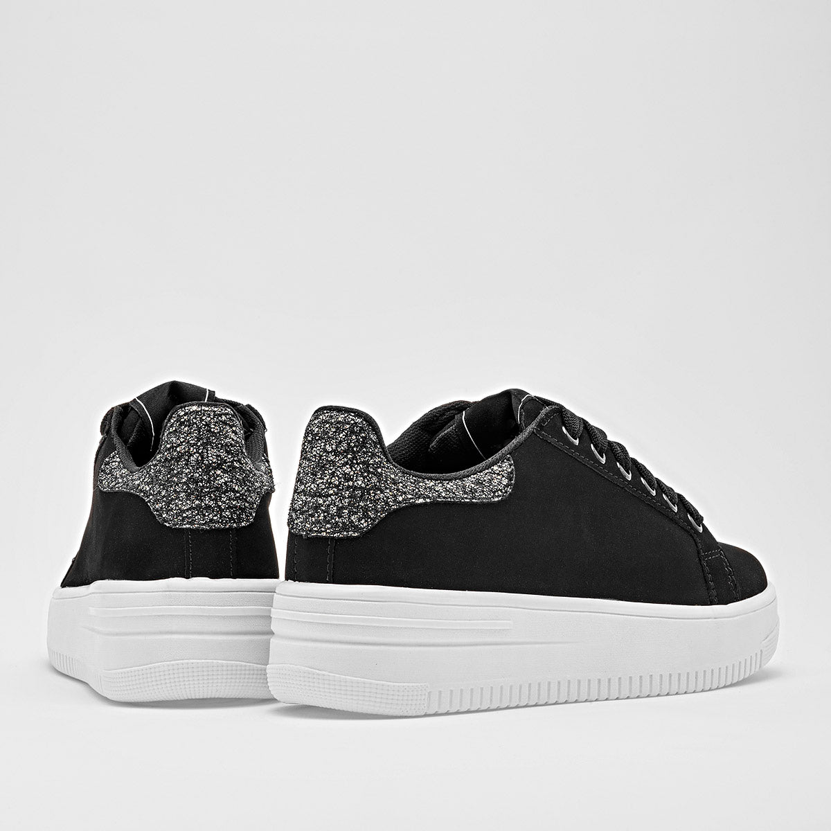 Pakar.com | Tienda online | Calzado Escolar | Tenis urbano Moramora para mujer | Regreso a clases | Vacaciones de Verano