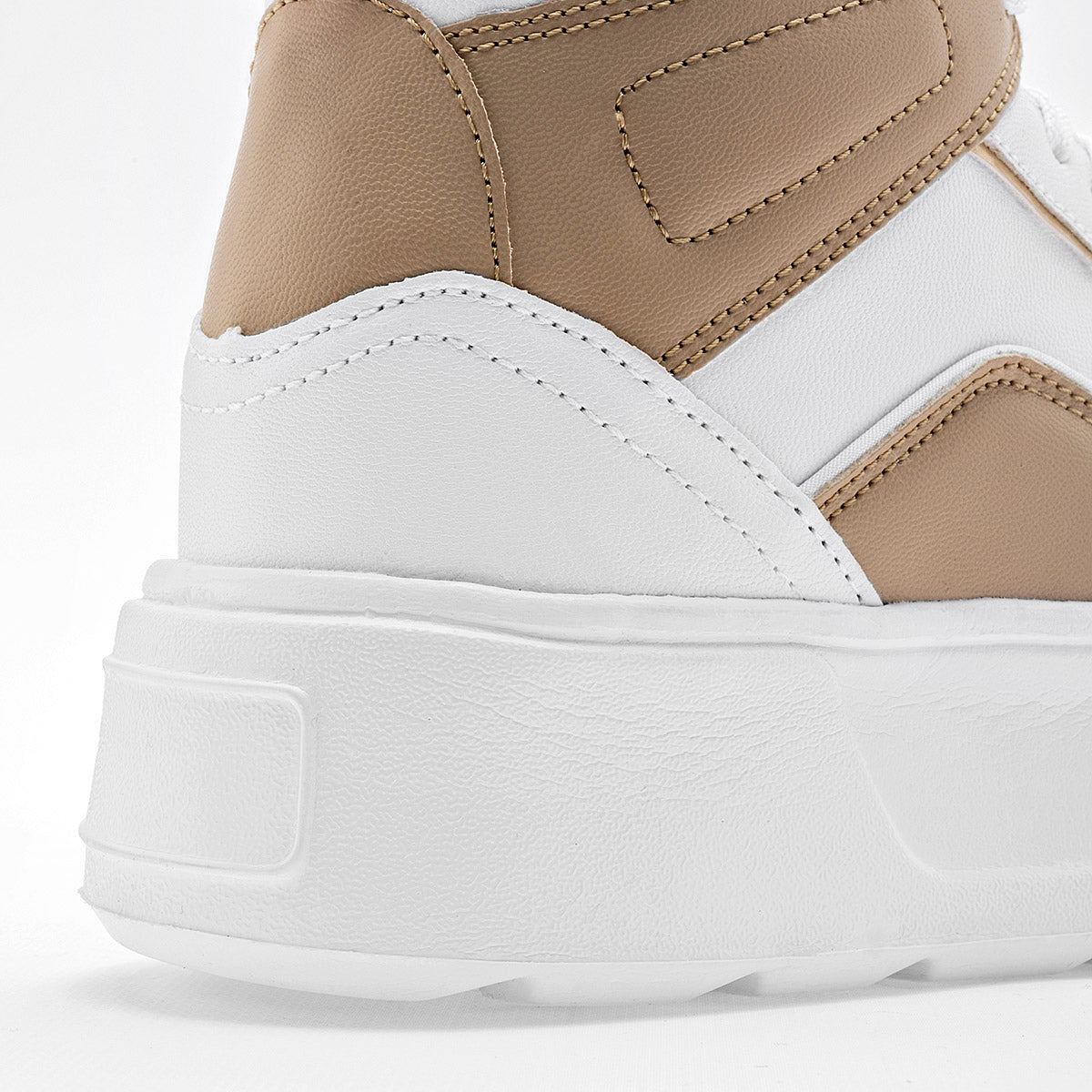 Pakar.com | Tienda online | Calzado Escolar | Tenis urbano chunky Moramora para mujer | Regreso a clases | Vacaciones de Verano