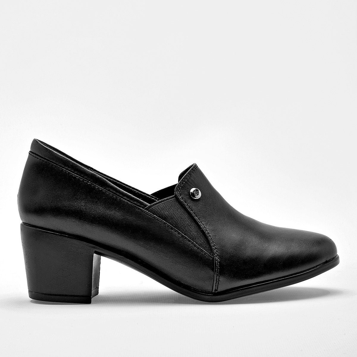 Zapato con tacón para mujer marca Mora Confort Negro cod. 129225