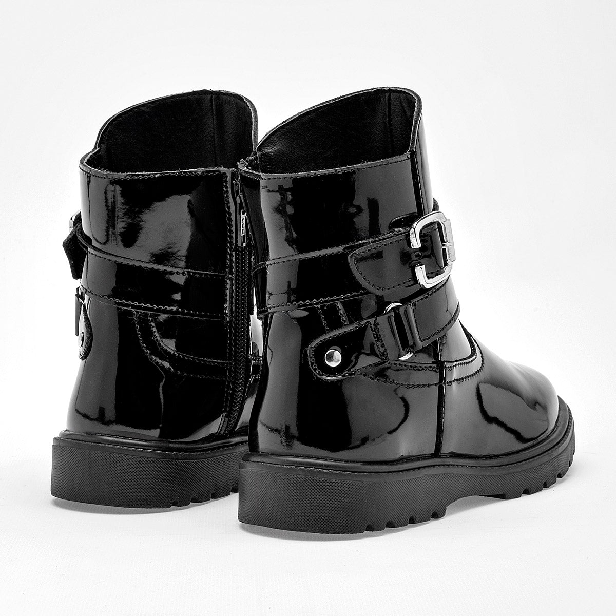 Bota caña corta para niña marca Yondeer Negro cod. 129301