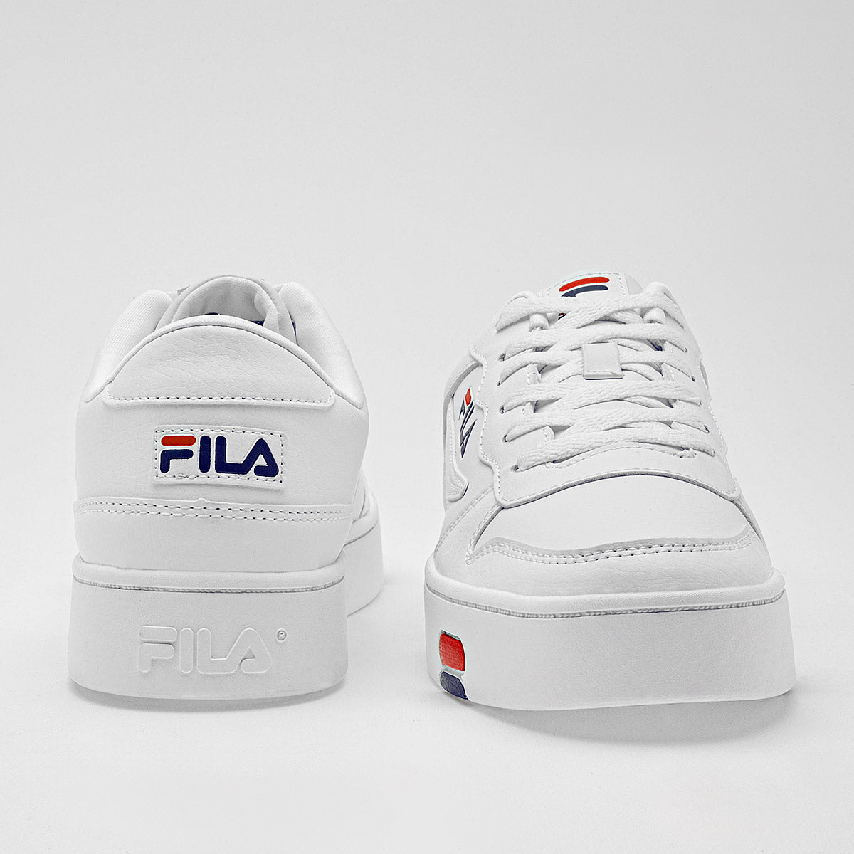 Pakar.com | Tienda online - Tenis urbano para hombre Fila - Envío gratis desde $500