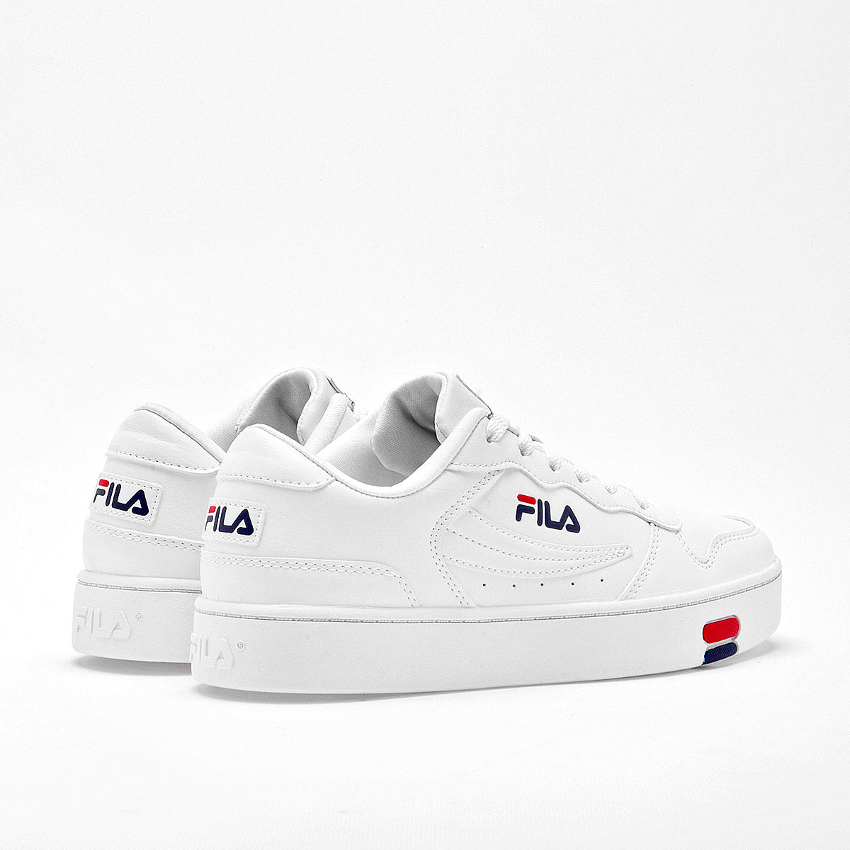 Pakar.com | Tienda online - Tenis urbano para joven Fila - Envío gratis desde $500