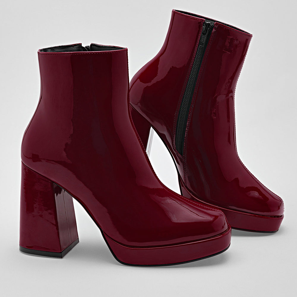 Pakar.com | Tienda online | Calzado Escolar | Bota Caña corta Lady Paulina para mujer | Regreso a clases | Vacaciones de Verano
