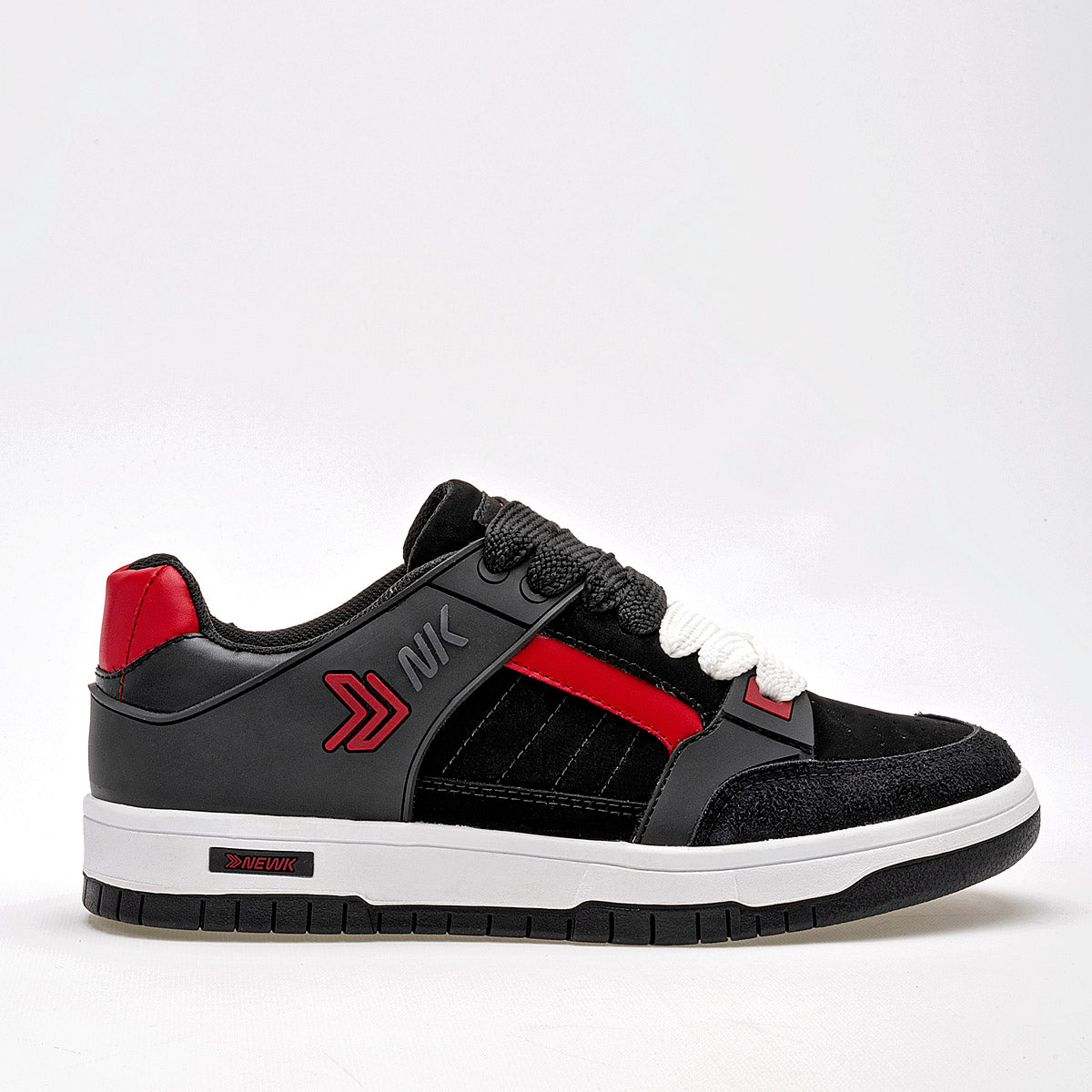 Pakar.com | Tienda online - Tenis urbano para hombre Newk - Envío gratis desde $500