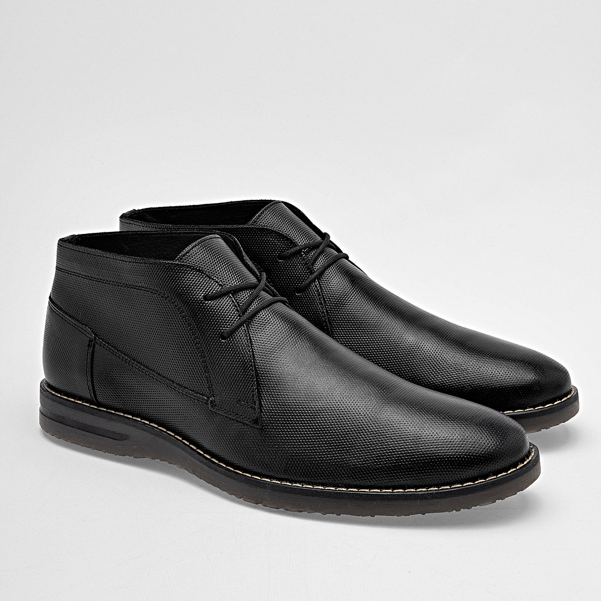 Zapato de piel para hombre marca Gino Cherruti Negro cod. 129449