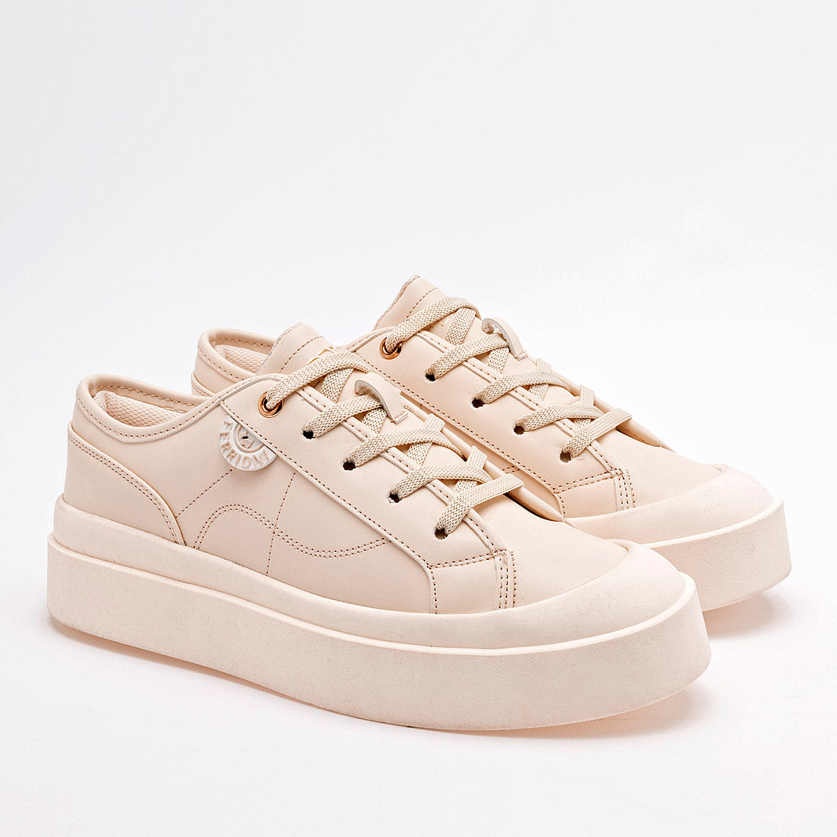 Tenis urbano para mujer marca Ferrioni Beige cod. 129470