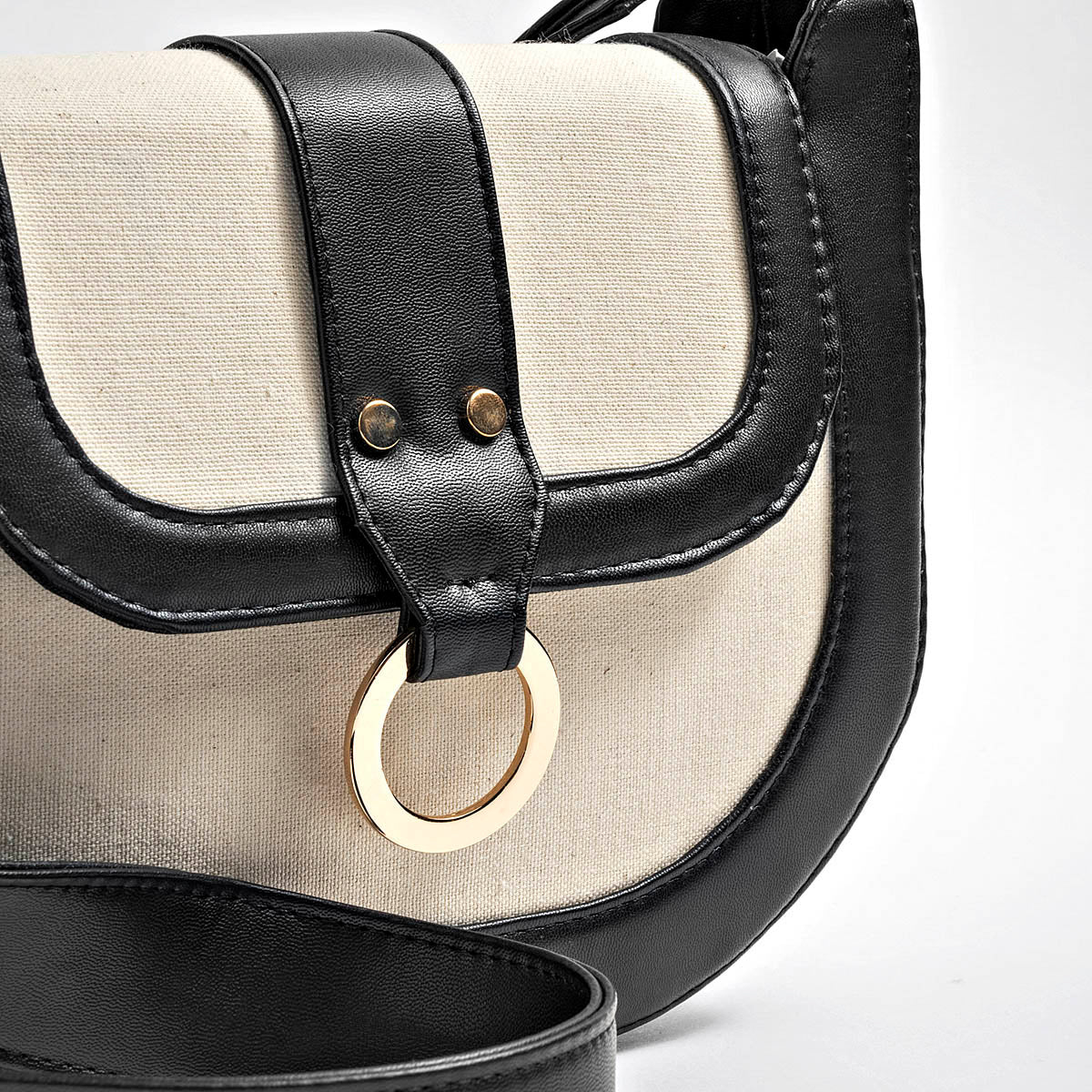 Bolsa para Mujer marca Gardi Negro cod. 129866