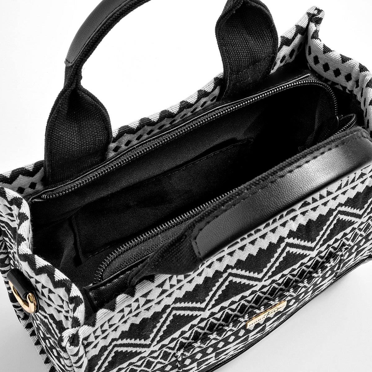 Bolsa para Mujer marca Mora Tierra Negro cod. 129880