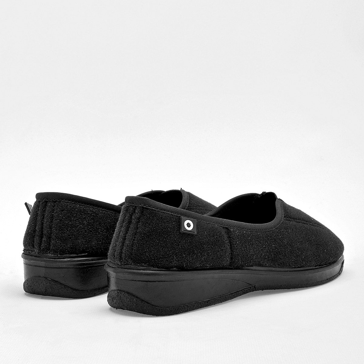 Pakar.com | Tienda online - Pantufla Kira Mora Confort para mujer