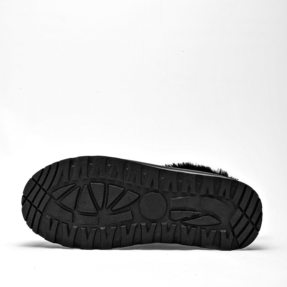 Pantufla para mujer marca Moramora Negro cod. 130123