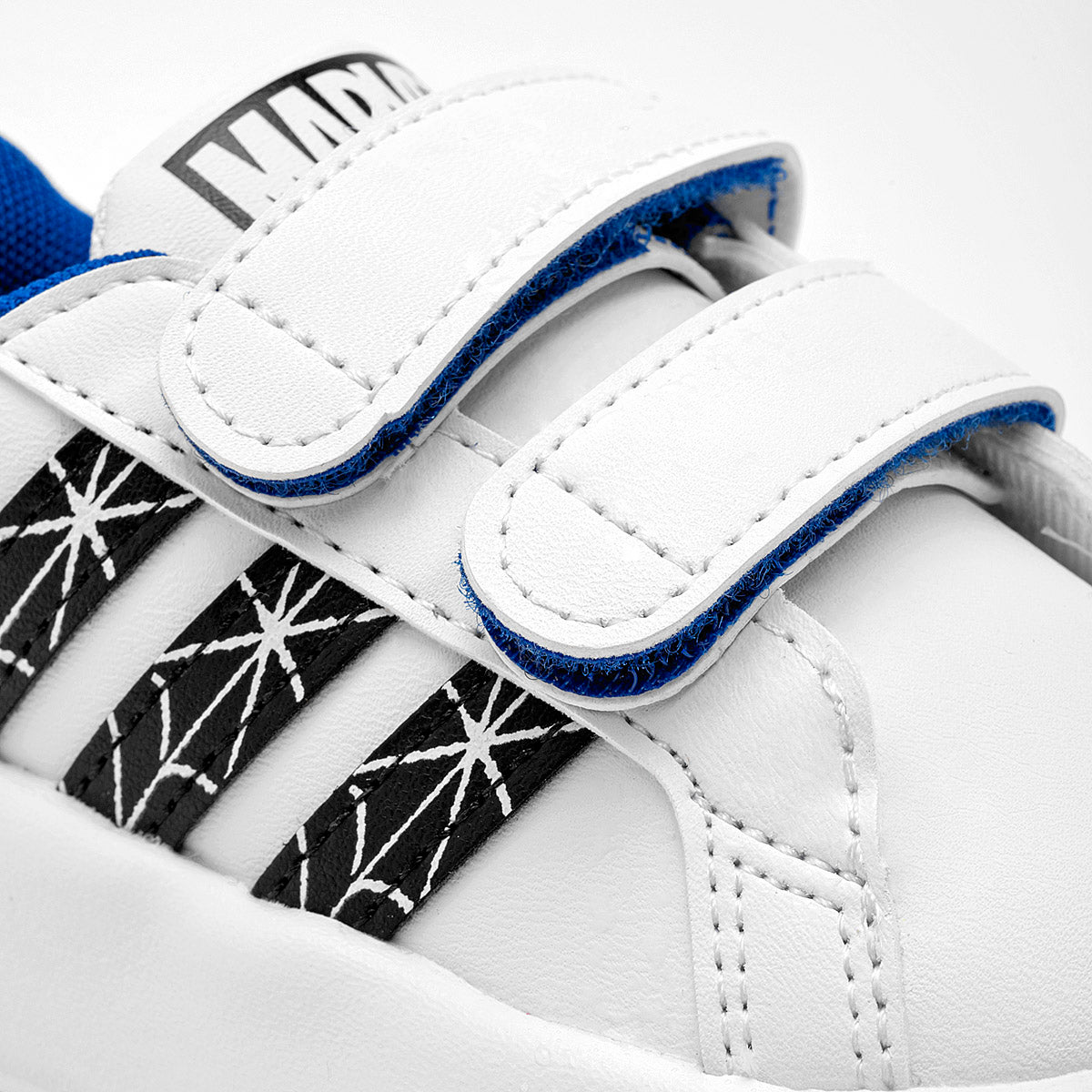 Tenis Grand Court Spiderman CF Adidas para Niño
