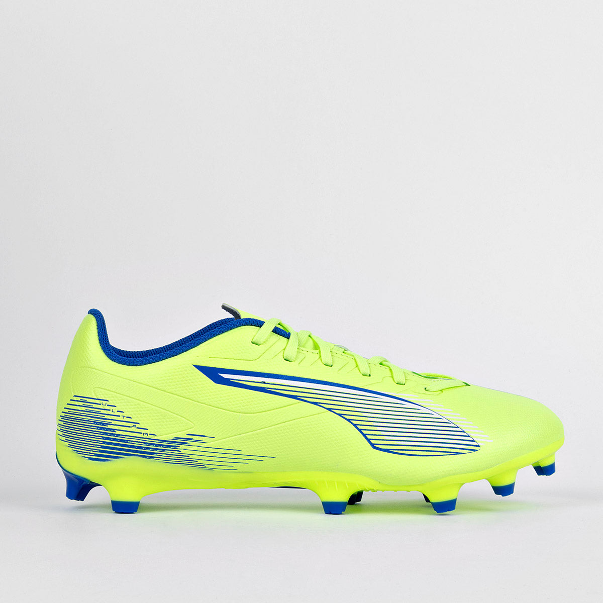 Tenis Ultra 5 Play FG/AG Puma para Hombre
