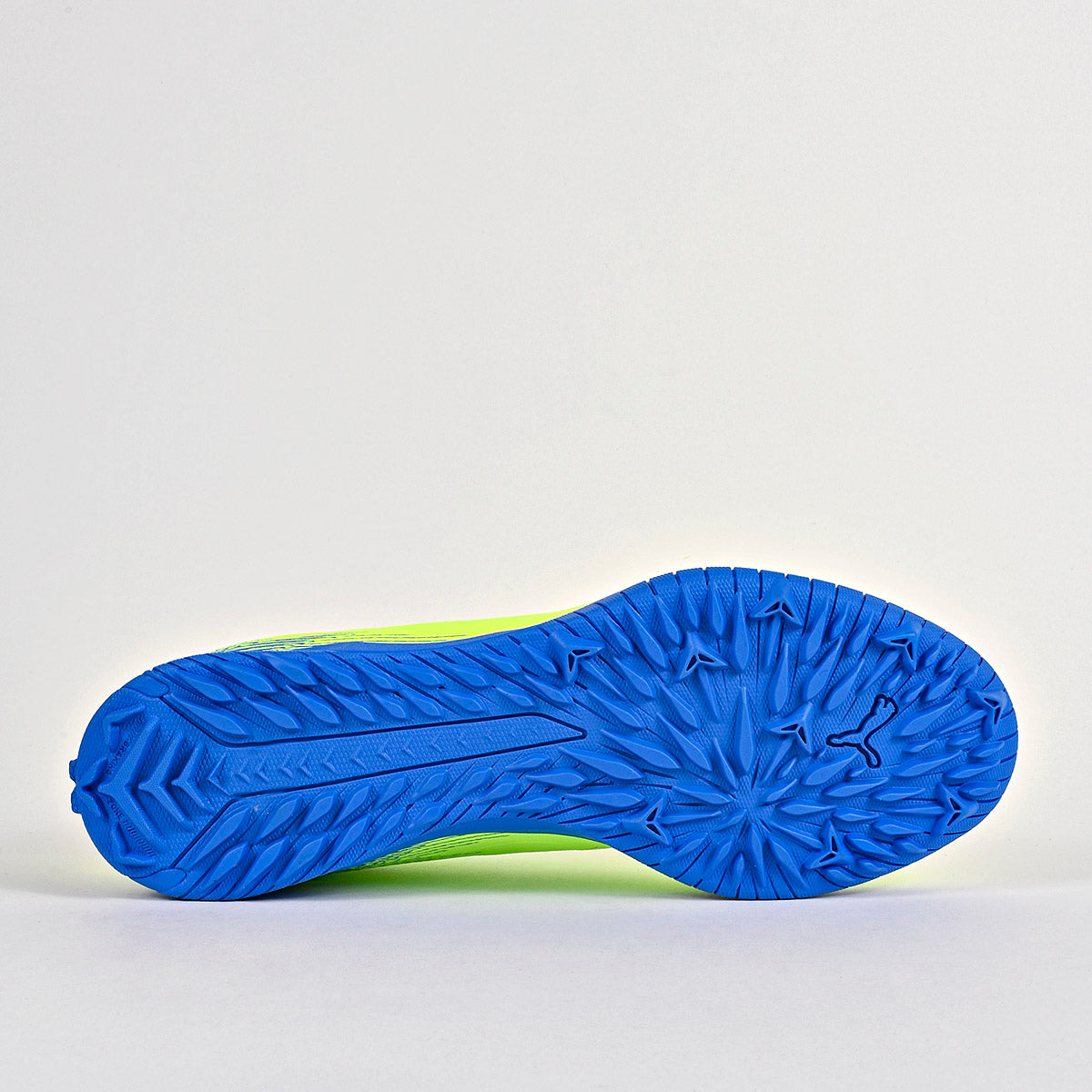 Tenis Ultra 5 Play TT Puma para Hombre