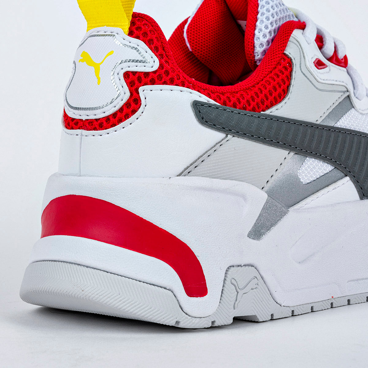 Pakar.com | Tienda online | Calzado Escolar | Tenis para joven marca Puma | Regreso a clases | Vacaciones de Verano