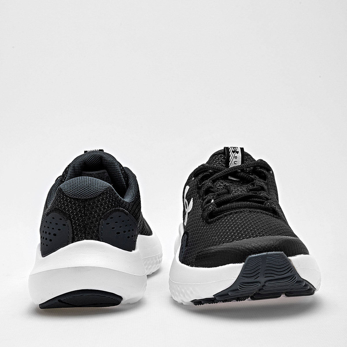 Tenis deportivo Under Armour para Joven