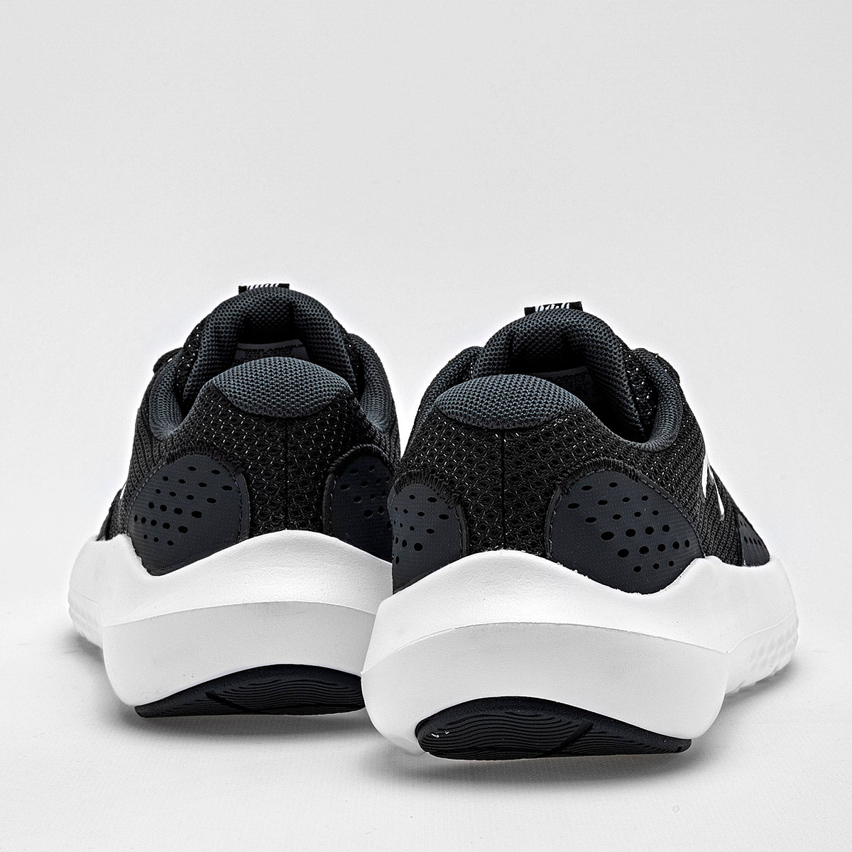 Tenis deportivo Under Armour para Joven