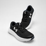Under Armour UA BGS Surge 4 Tenis deportivo para joven