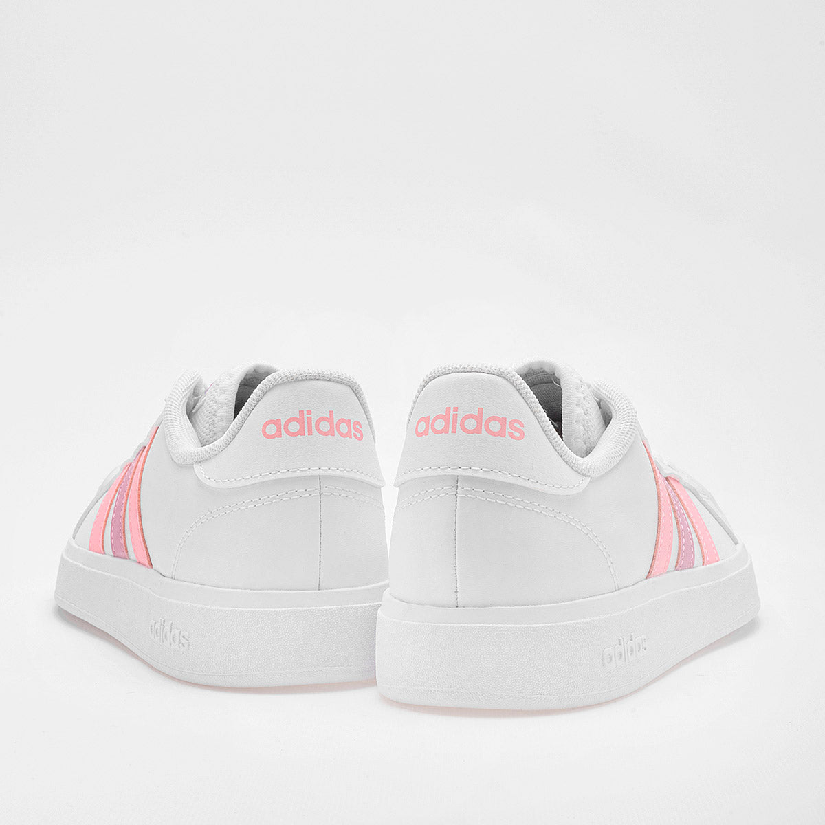 Pakar.com | Tienda online - Tenis urbano para mujer Adidas - Envío gratis desde $500