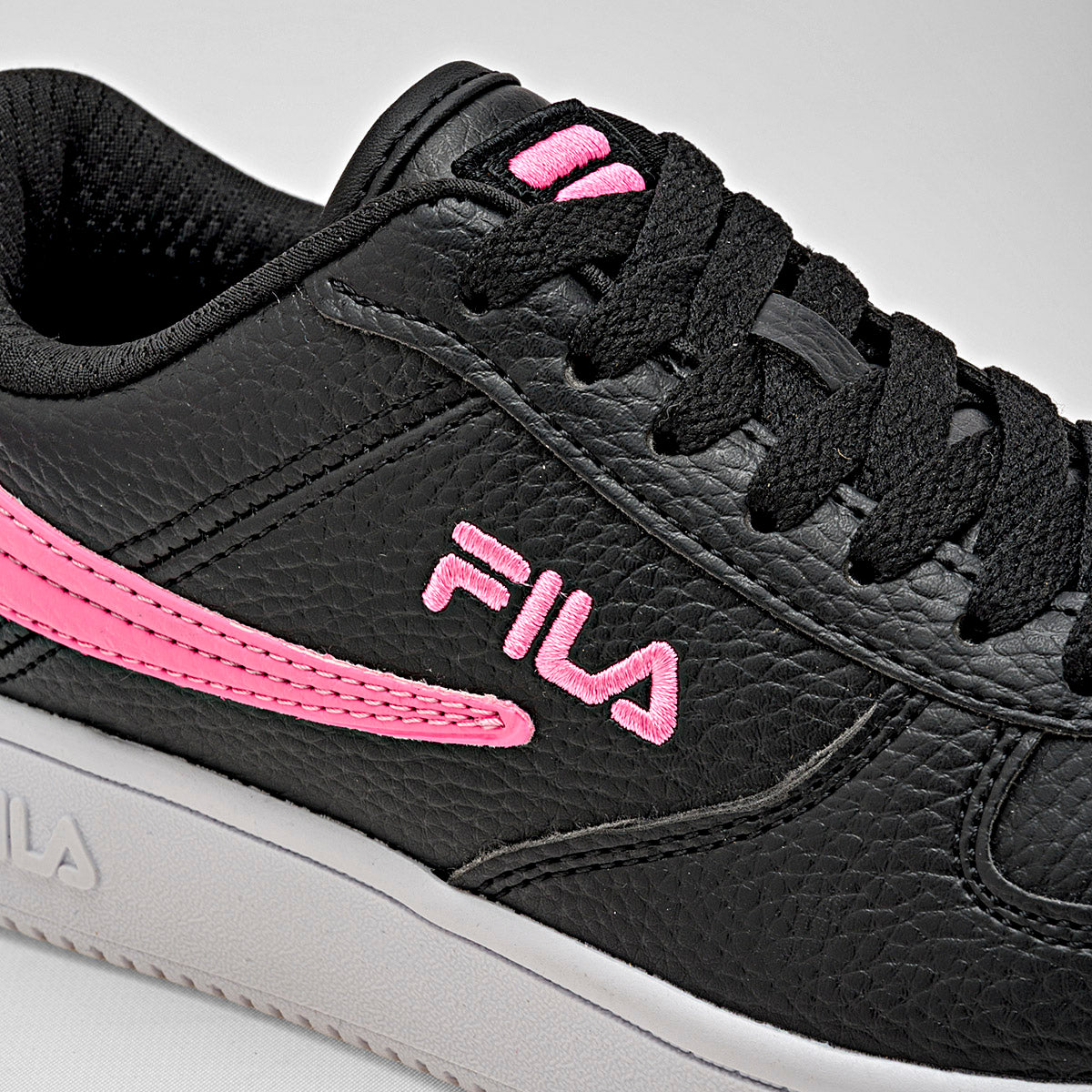 Tenis A- Low 5CM01116 Fila para Mujer