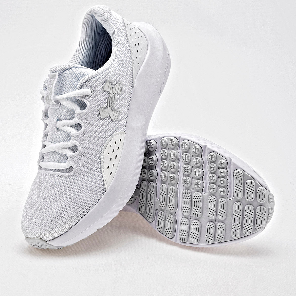 Under Armour UA W Charged Surge 4 Tenis deportivo para mujer