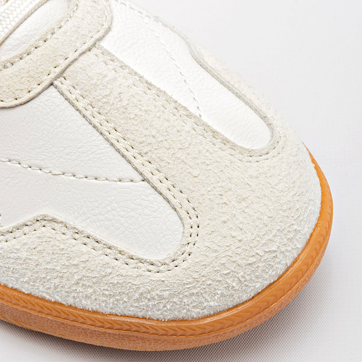 Pakar.com | Tienda online | Calzado Escolar | Tenis urbano Charly para mujer | Regreso a clases | Vacaciones de Verano
