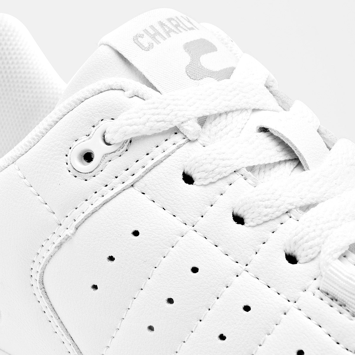 Pakar.com | Tienda online - Tenis urbano para mujer Charly - Envío gratis desde $500