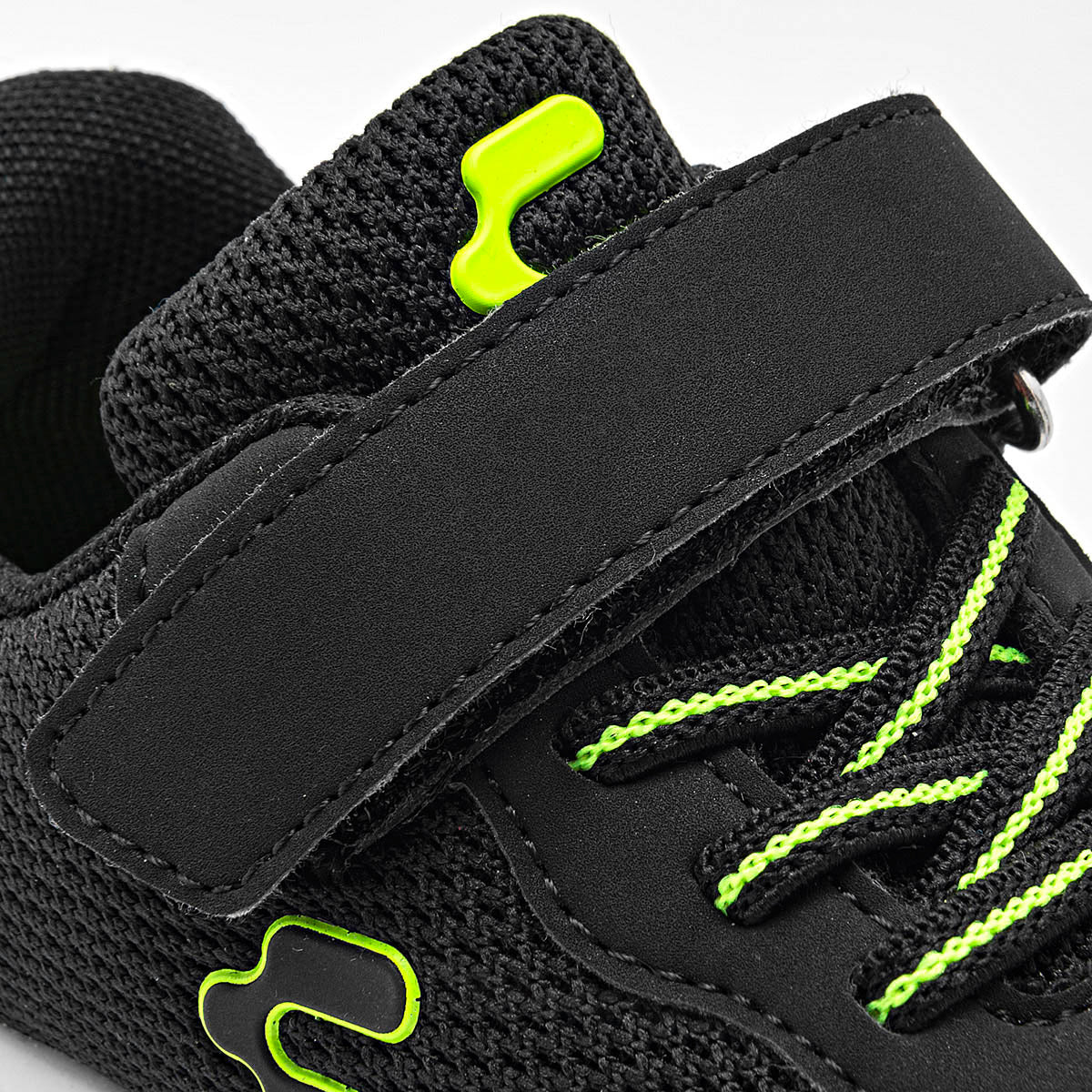 Pakar.com | Tienda online - Tenis deportivo para Niño Charly - Envío gratis desde $500