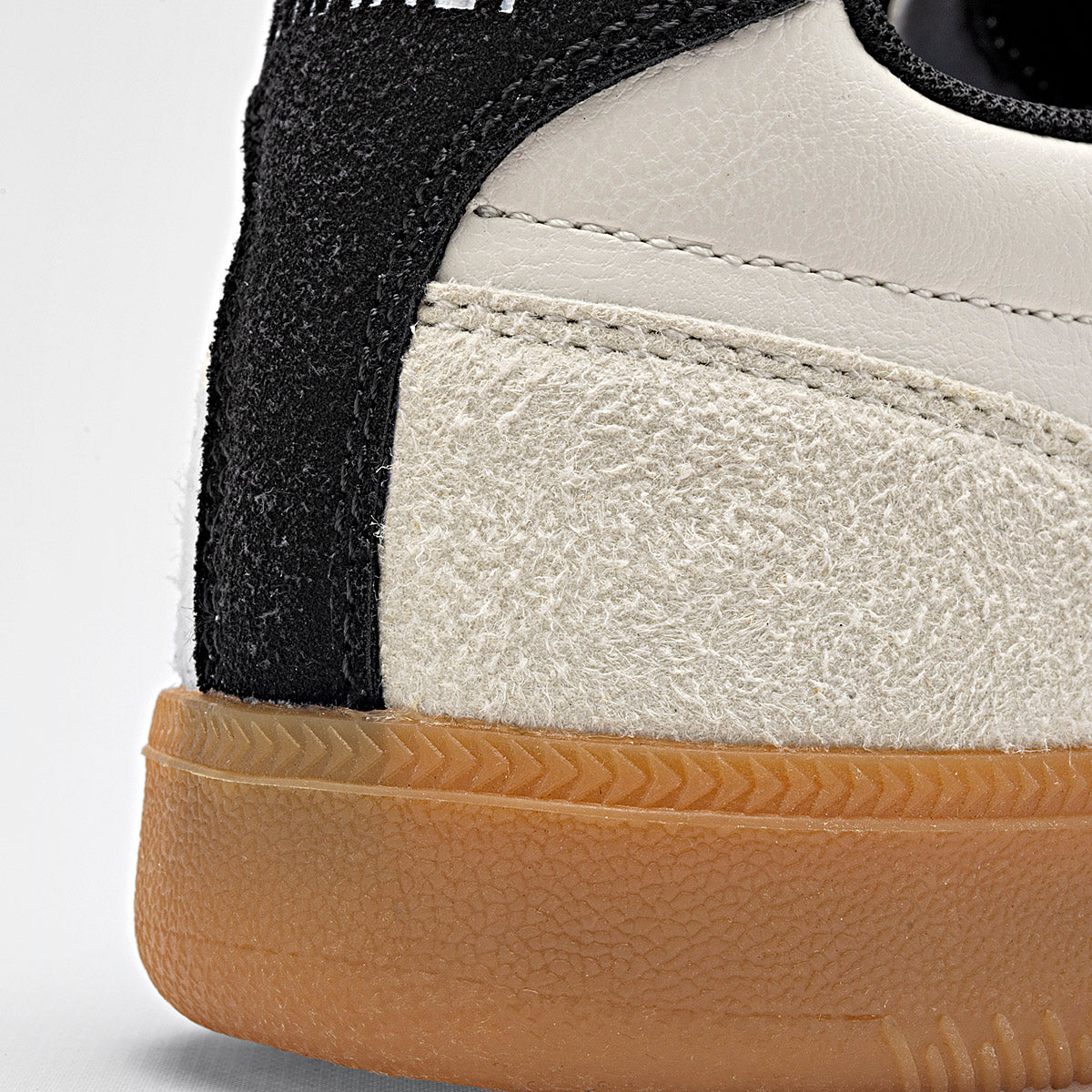 Pakar.com | Tienda online - Tenis urbano para hombre Charly - Envío gratis desde $500