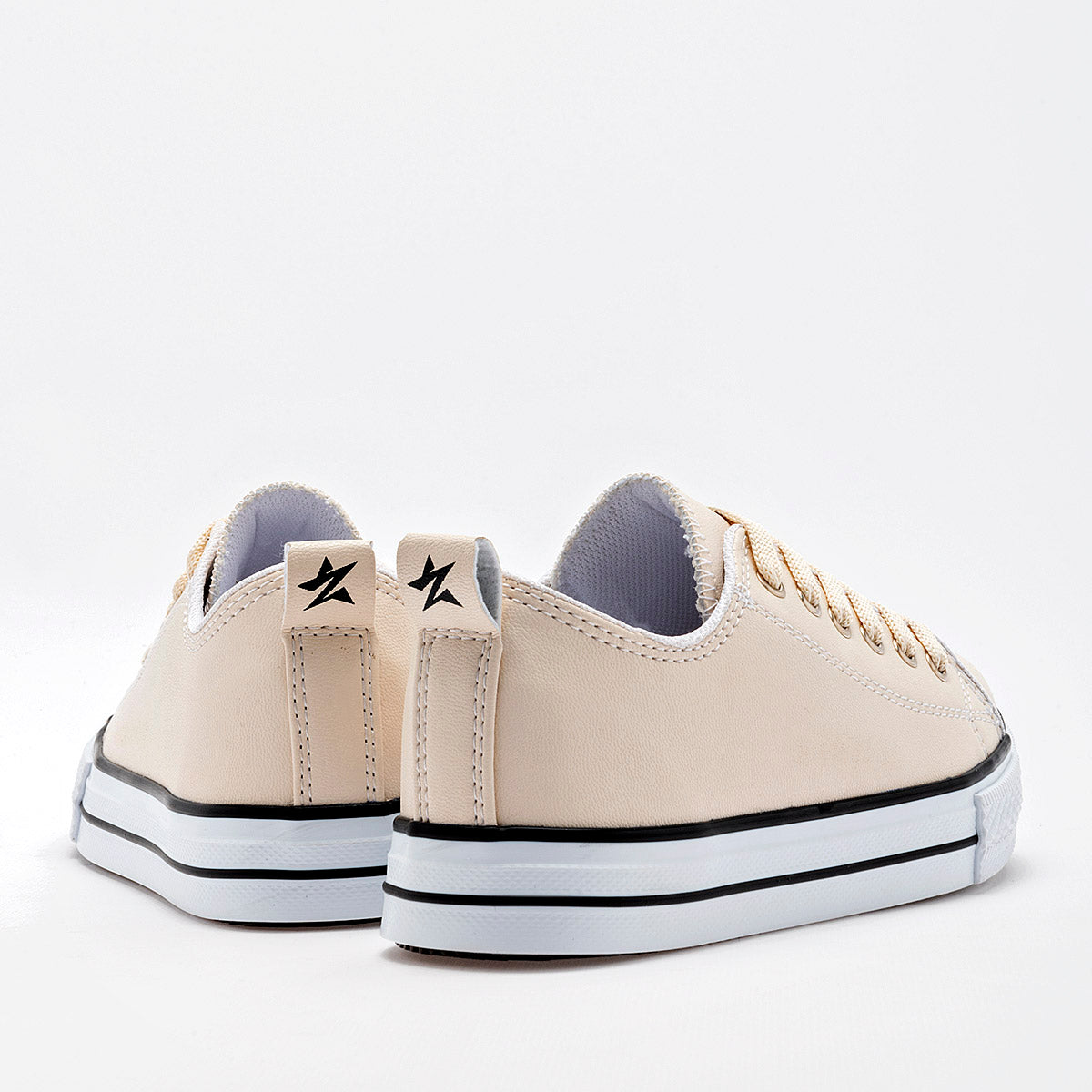 Pakar.com | Tienda online - Tenis urbano para niña All Teen - Envío gratis desde $500
