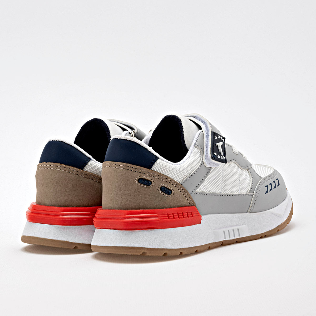 Pakar.com | Tienda online - Tenis urbano para Niño Clasben - Envío gratis desde $500