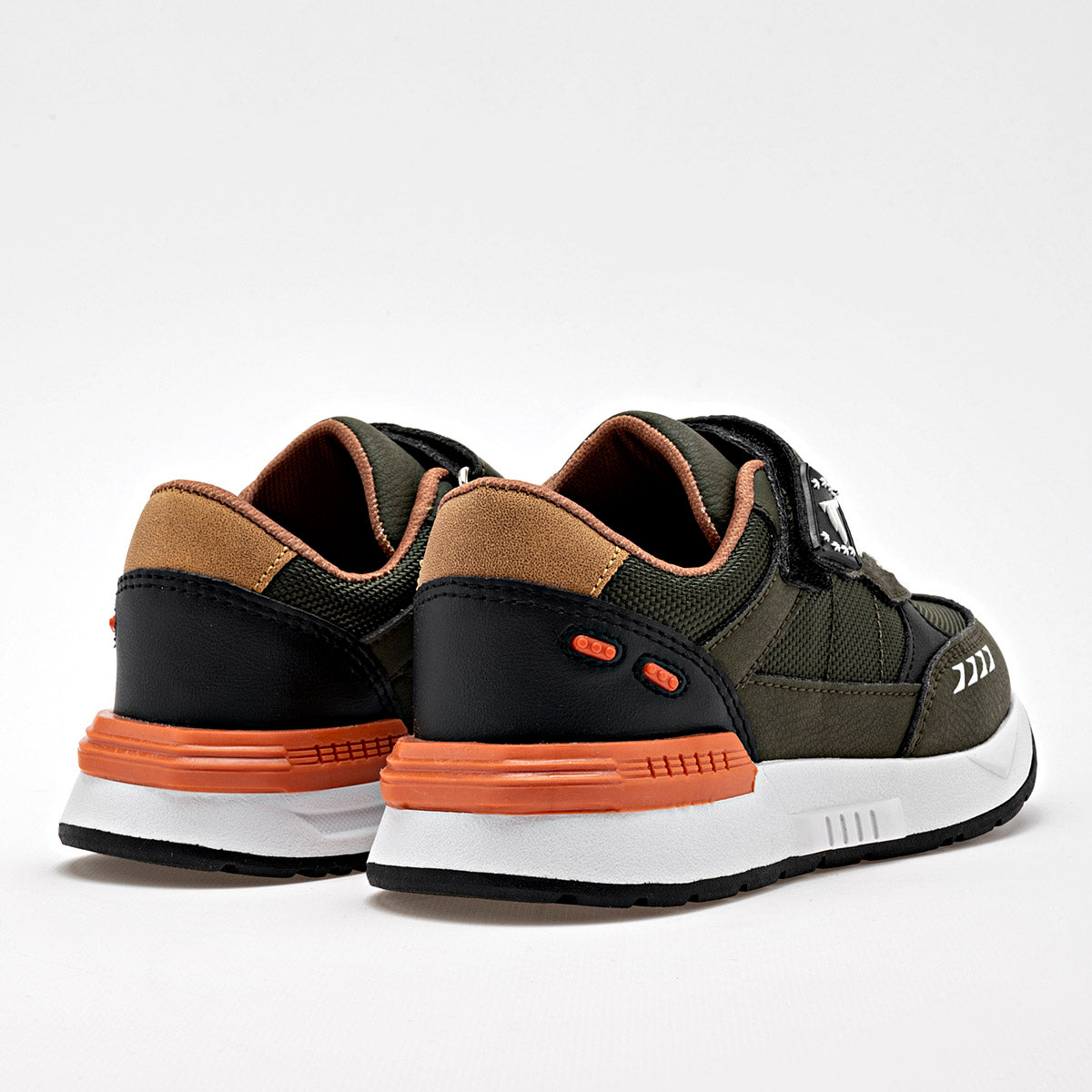 Pakar.com | Tienda online - Tenis urbano para Niño Clasben - Envío gratis desde $500