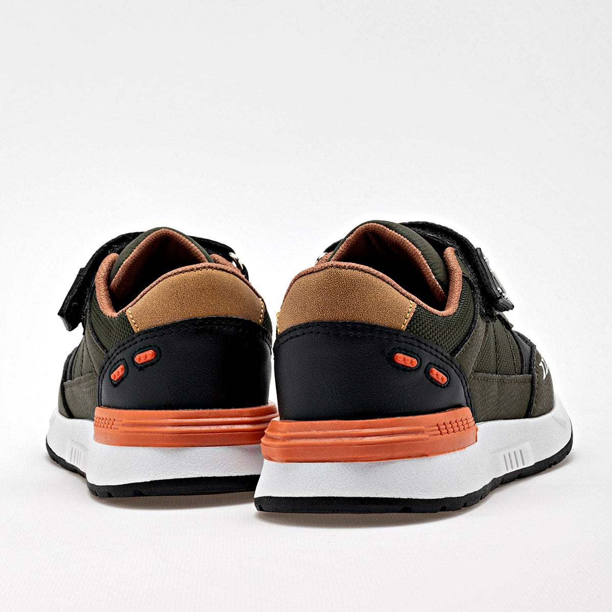 Pakar.com | Tienda online - Tenis urbano para Niño Clasben - Envío gratis desde $500
