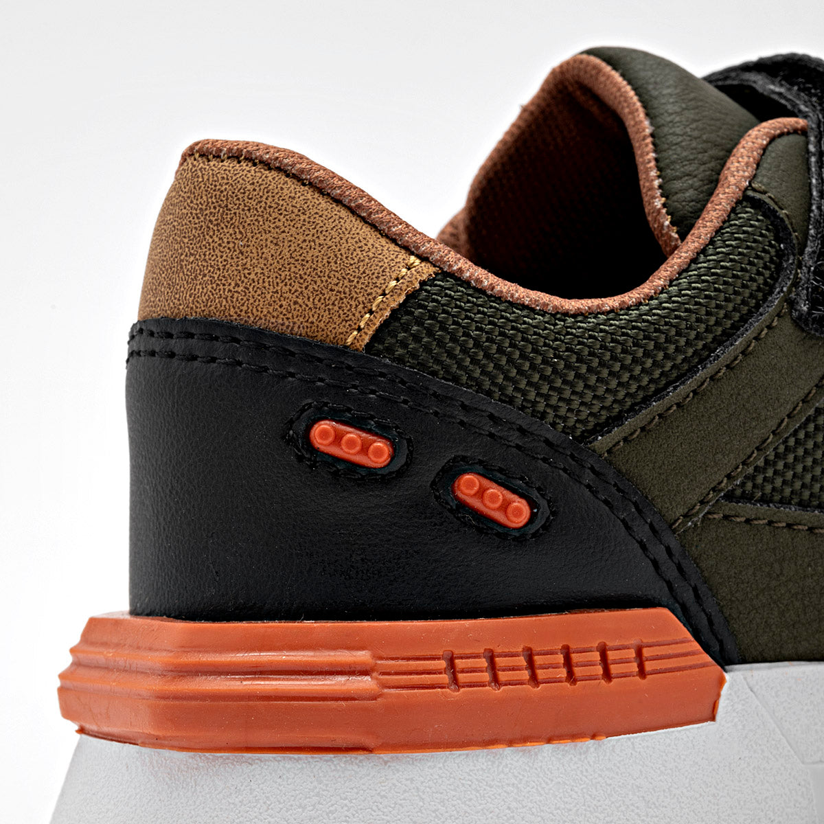 Pakar.com | Tienda online - Tenis urbano para Niño Clasben - Envío gratis desde $500