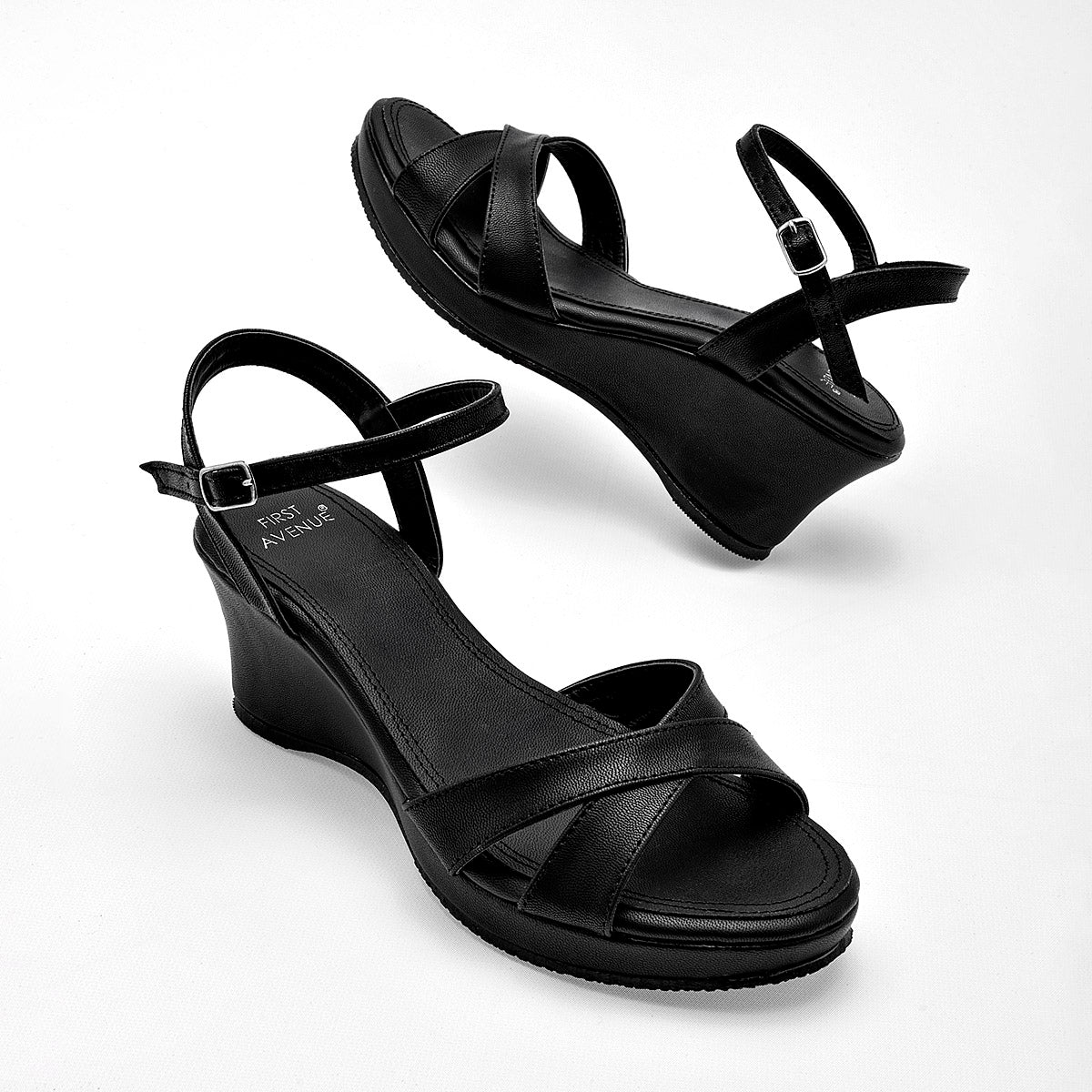 Pakar.com | Tienda online - Sandalia para mujer First Avenue - Envío gratis desde $500