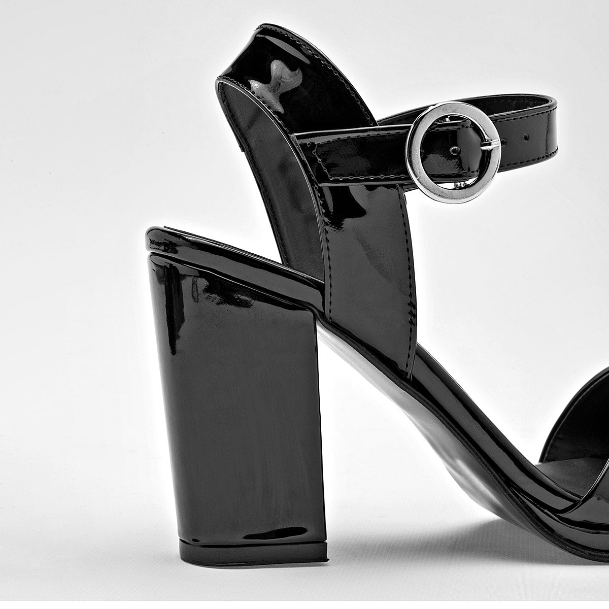 Pakar.com | Tienda online - Zapatos para mujer Mariana valle - Envío gratis desde $500