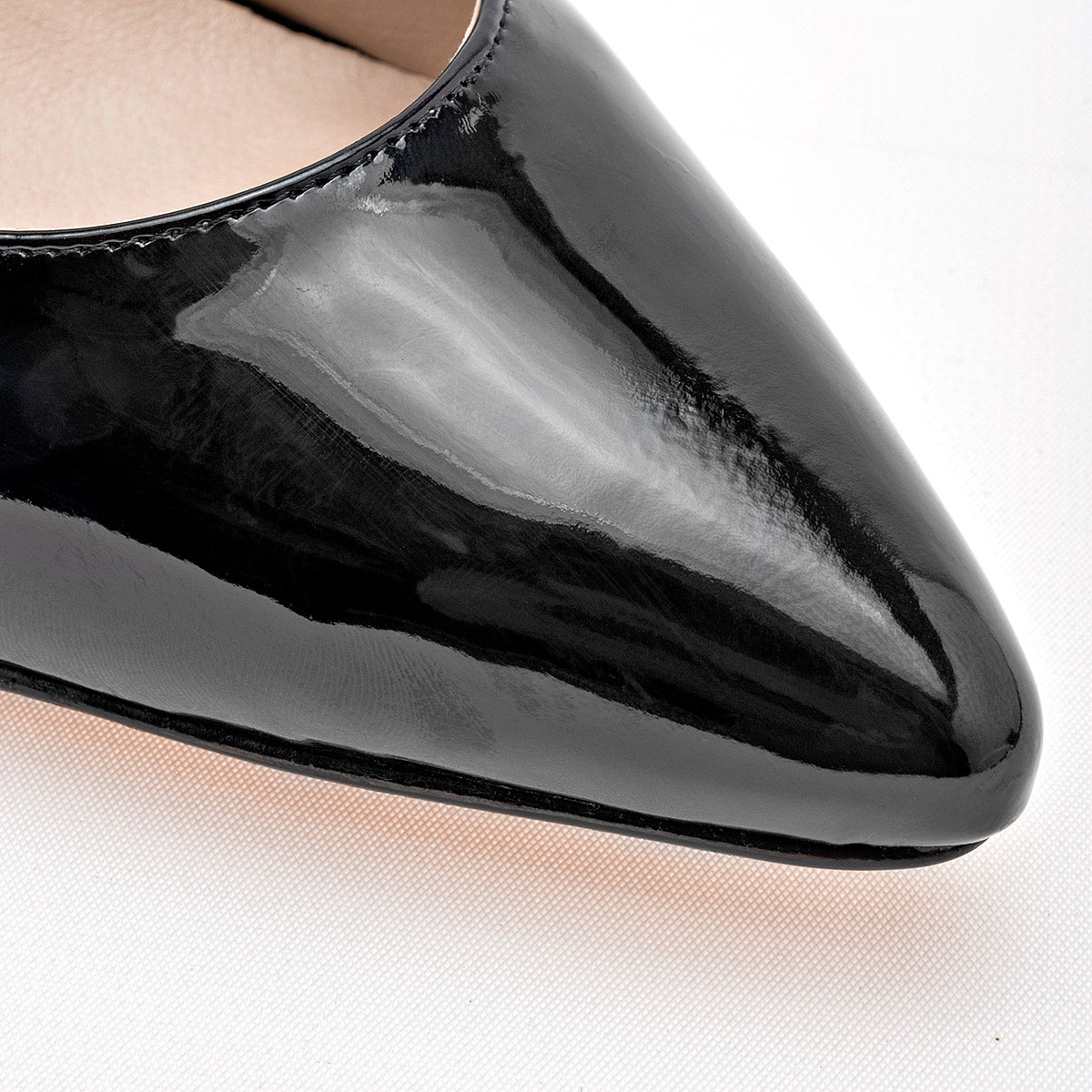 Pakar.com | Tienda online - Zapatilla para mujer Mary Cecy - Envío gratis desde $500