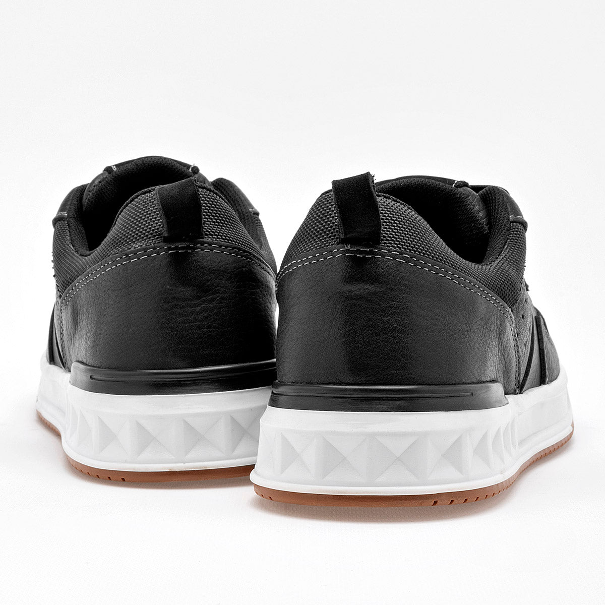 Pakar.com | Tienda online - Tenis urbano para hombre Moel - Envío gratis desde $500