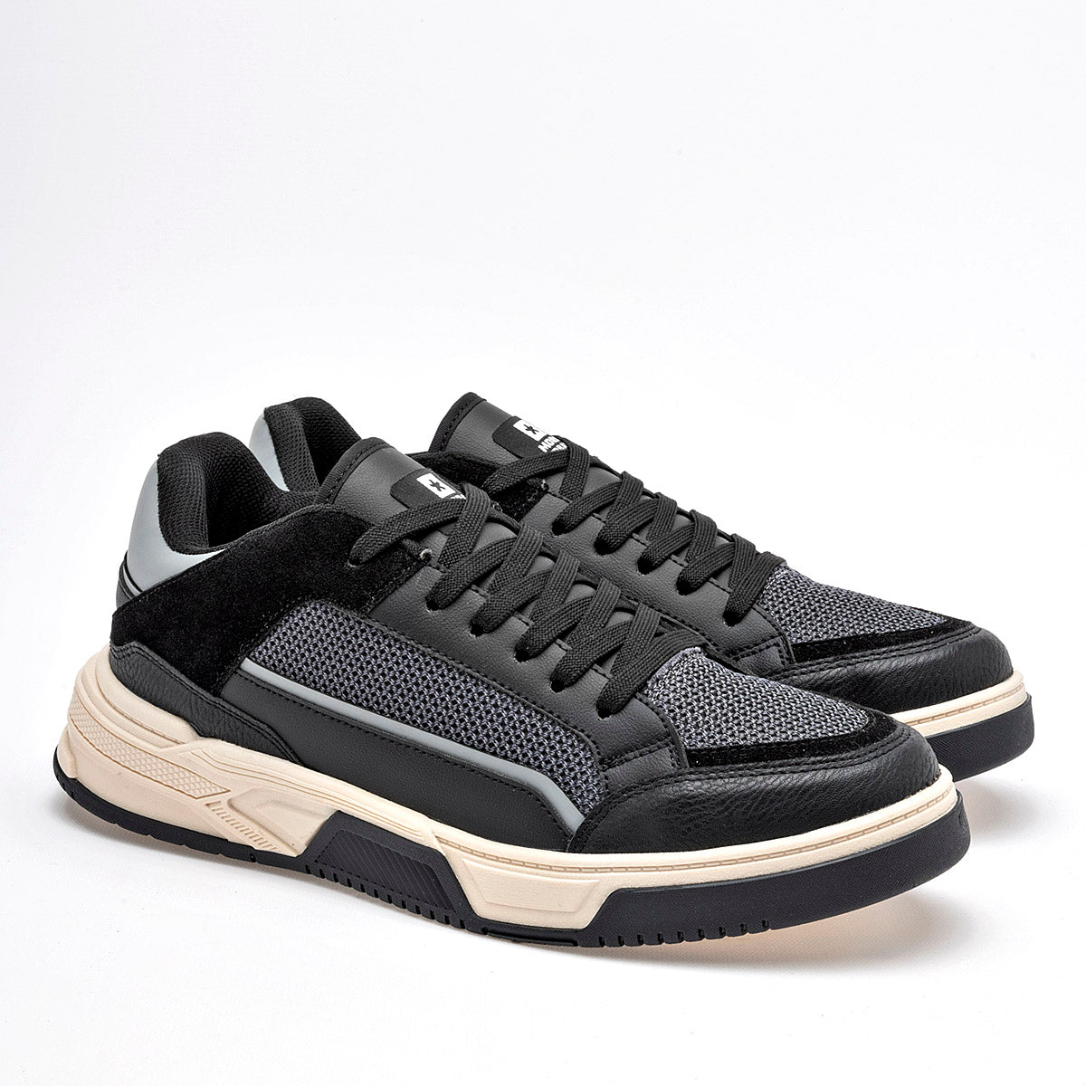 Pakar.com | Tienda online - Tenis Mora Urban para hombre