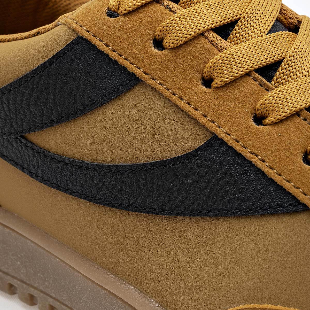 Pakar.com | Tienda online - Tenis Mora Urban para hombre