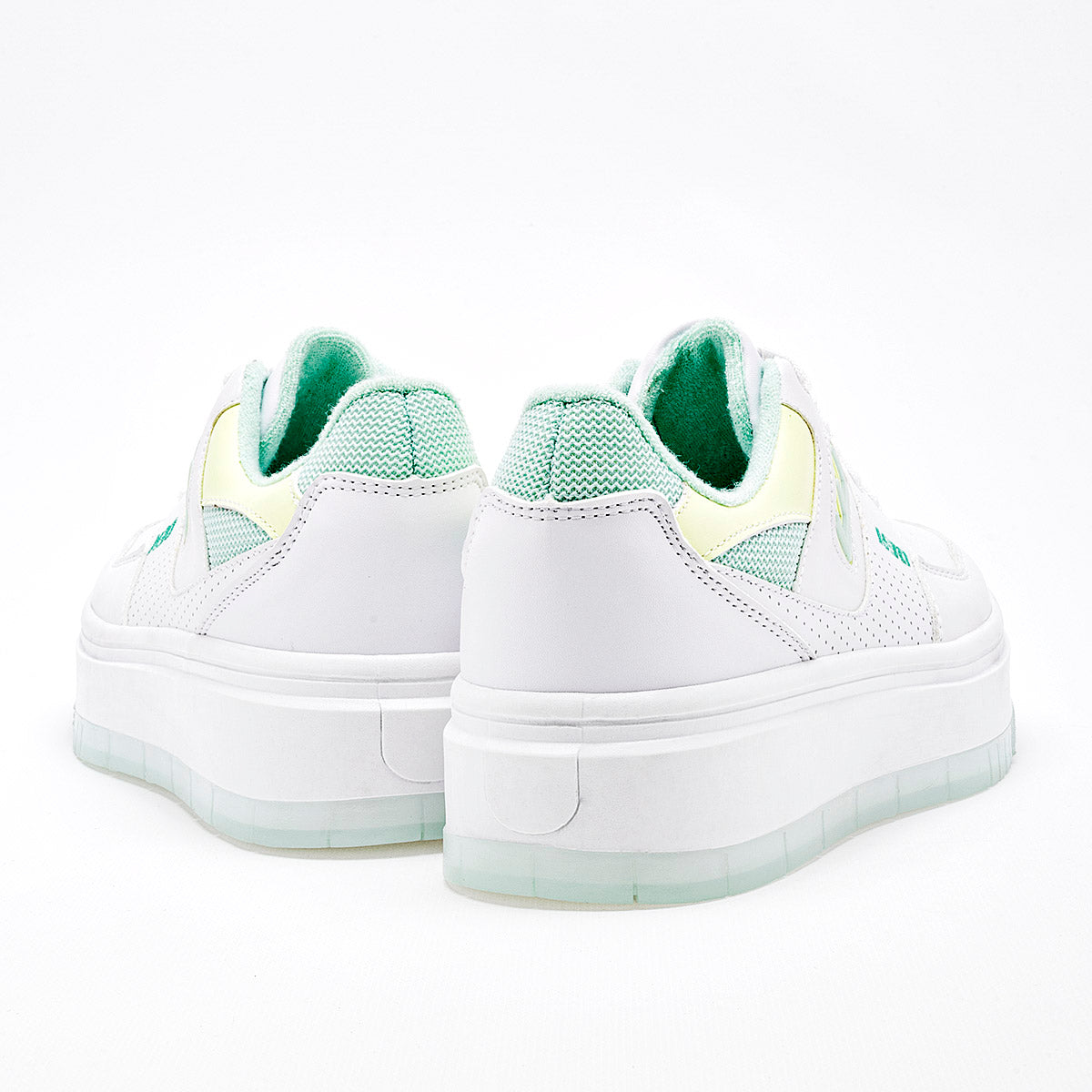 Pakar.com | Tienda online - Tenis urbano para mujer Neosport - Envío gratis desde $500