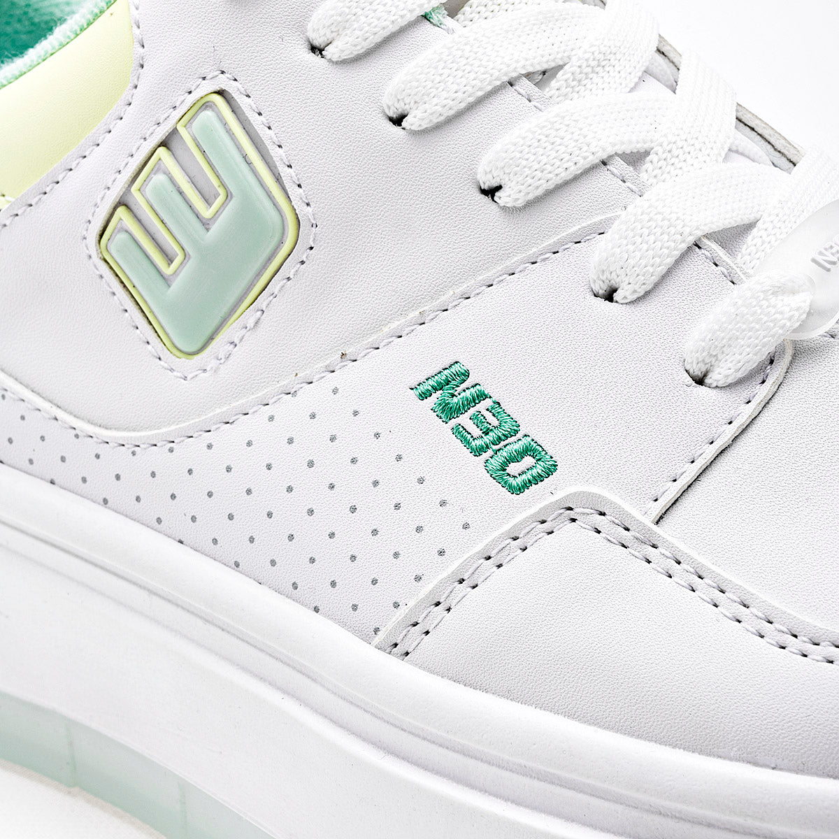 Pakar.com | Tienda online - Tenis urbano para mujer Neosport - Envío gratis desde $500