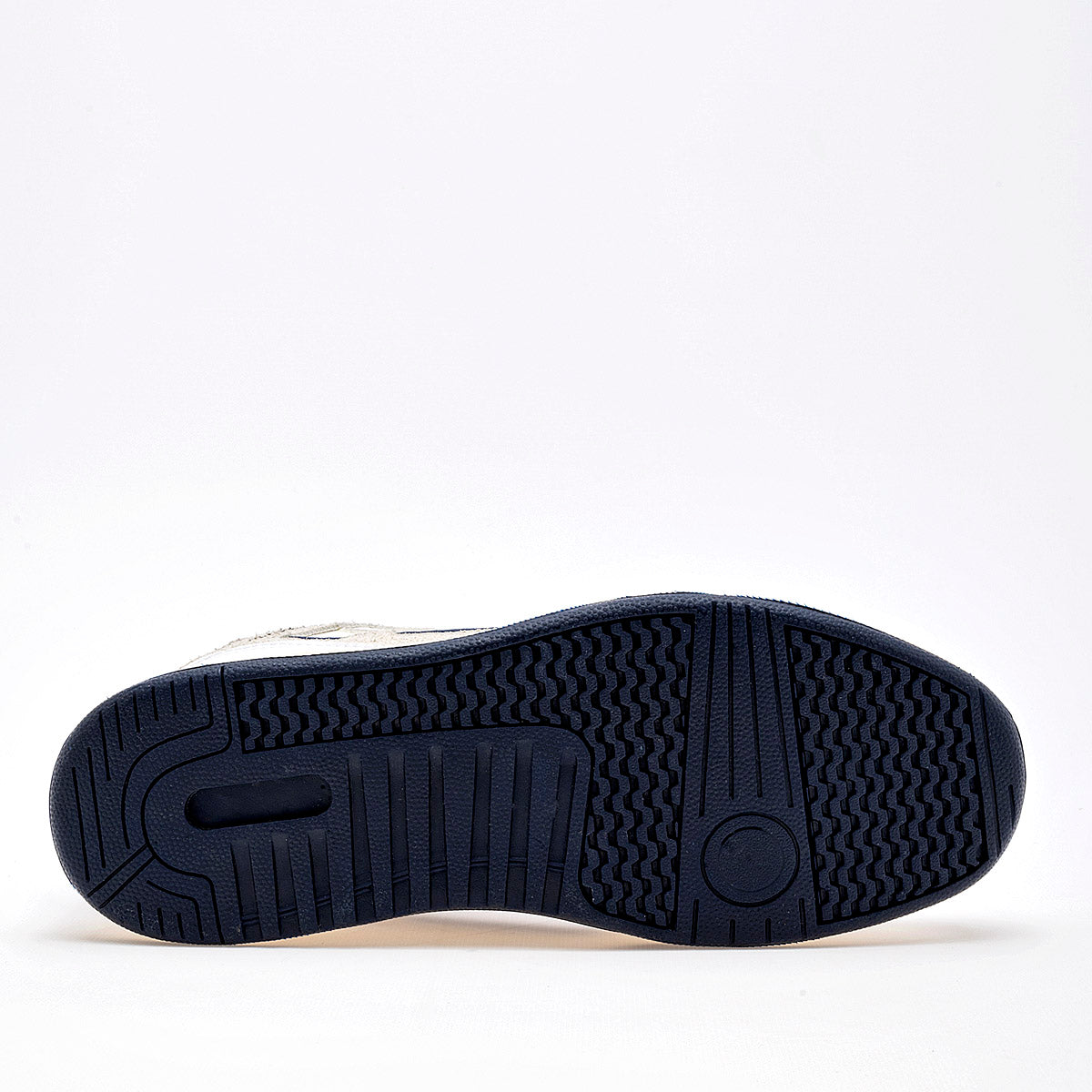 Pakar.com | Tienda online - Tenis urbano para hombre Newk - Envío gratis desde $500