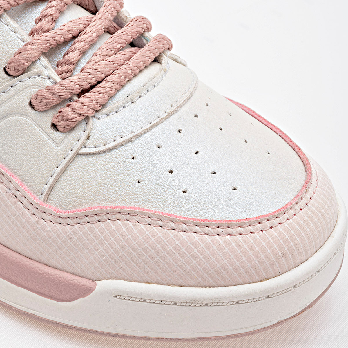 Pakar.com | Tienda online - Tenis urbano para mujer Newk - Envío gratis desde $500