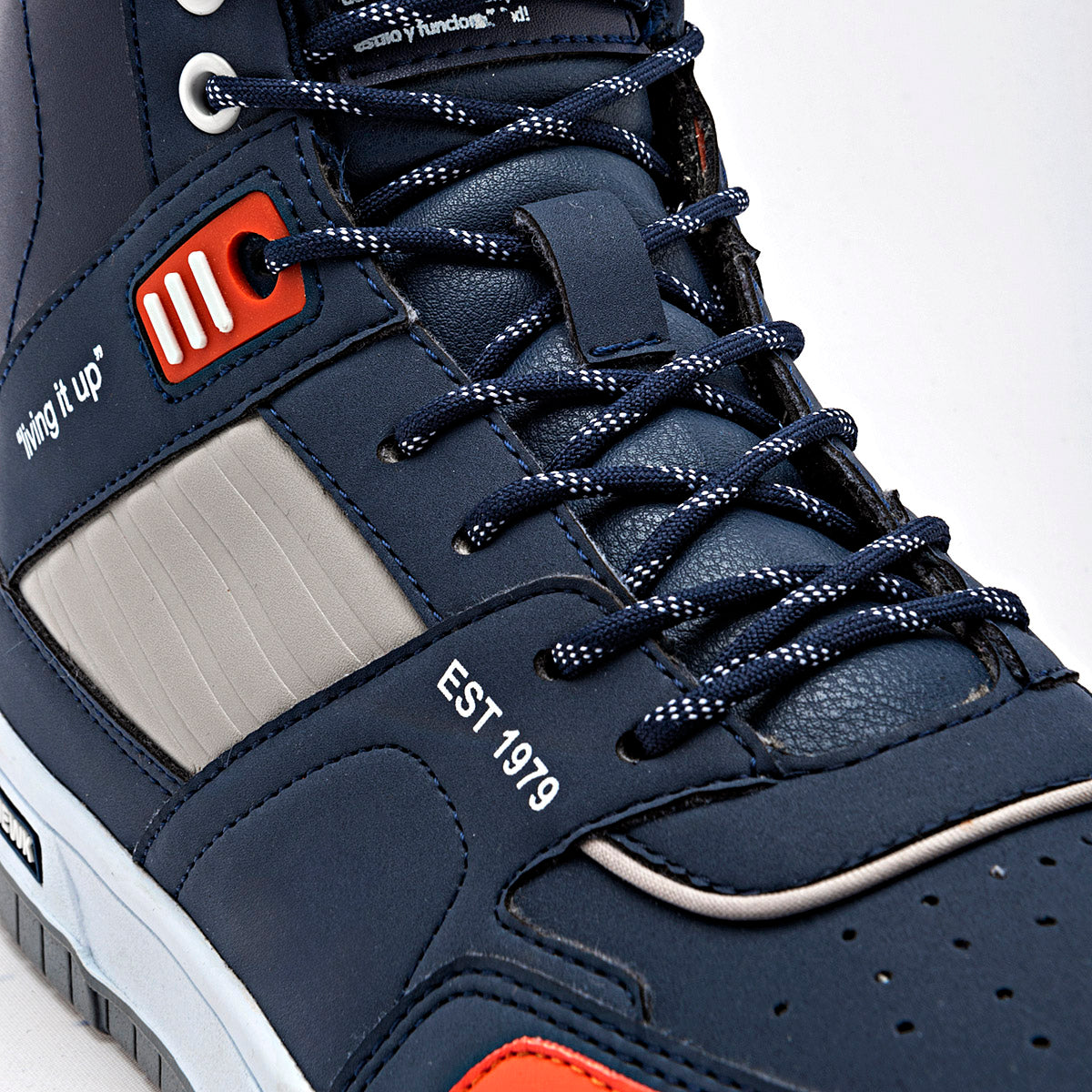 Pakar.com | Tienda online - Tenis urbano para hombre Newk - Envío gratis desde $500