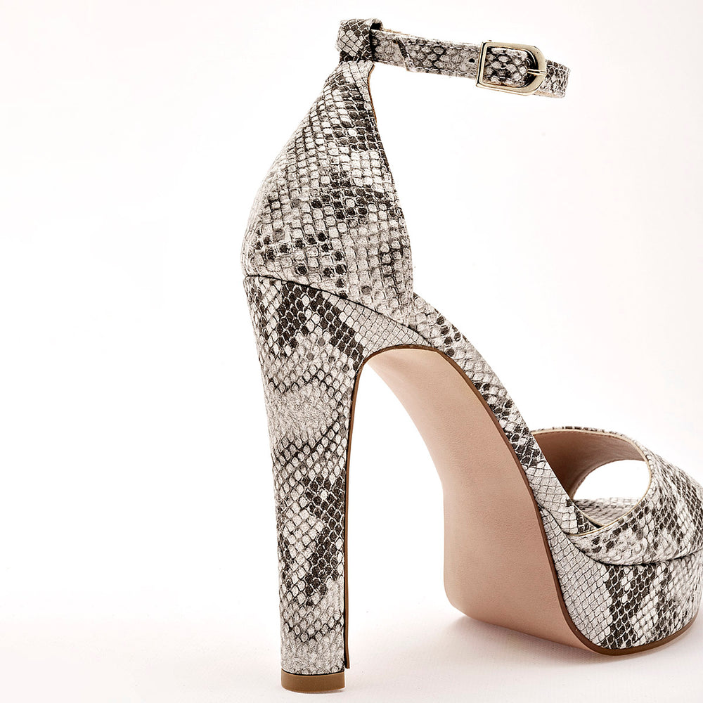 Pakar.com | Tienda online - Zapatilla para mujer Pietro Alessandro - Envío gratis desde $500