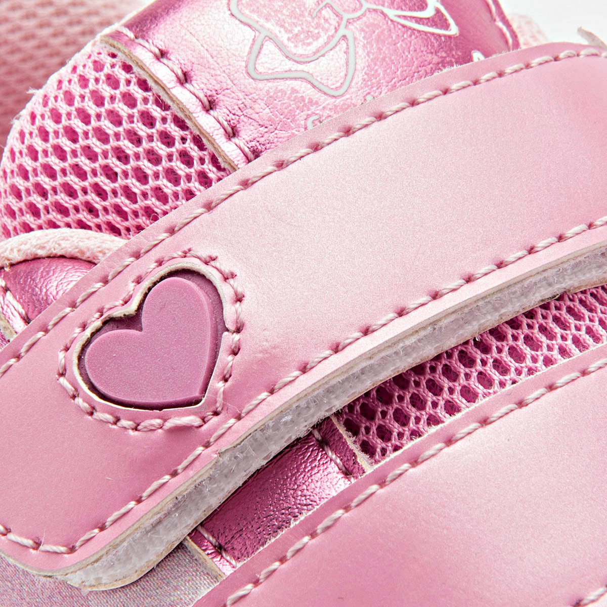 Pakar.com | Tienda online - Tenis urbano para niña Wafiq Shoes - Envío gratis desde $500